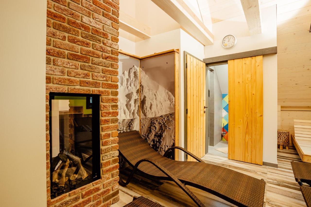 Wellness Rezort Janosikov Dvor ซาซริวา ภายนอก รูปภาพ