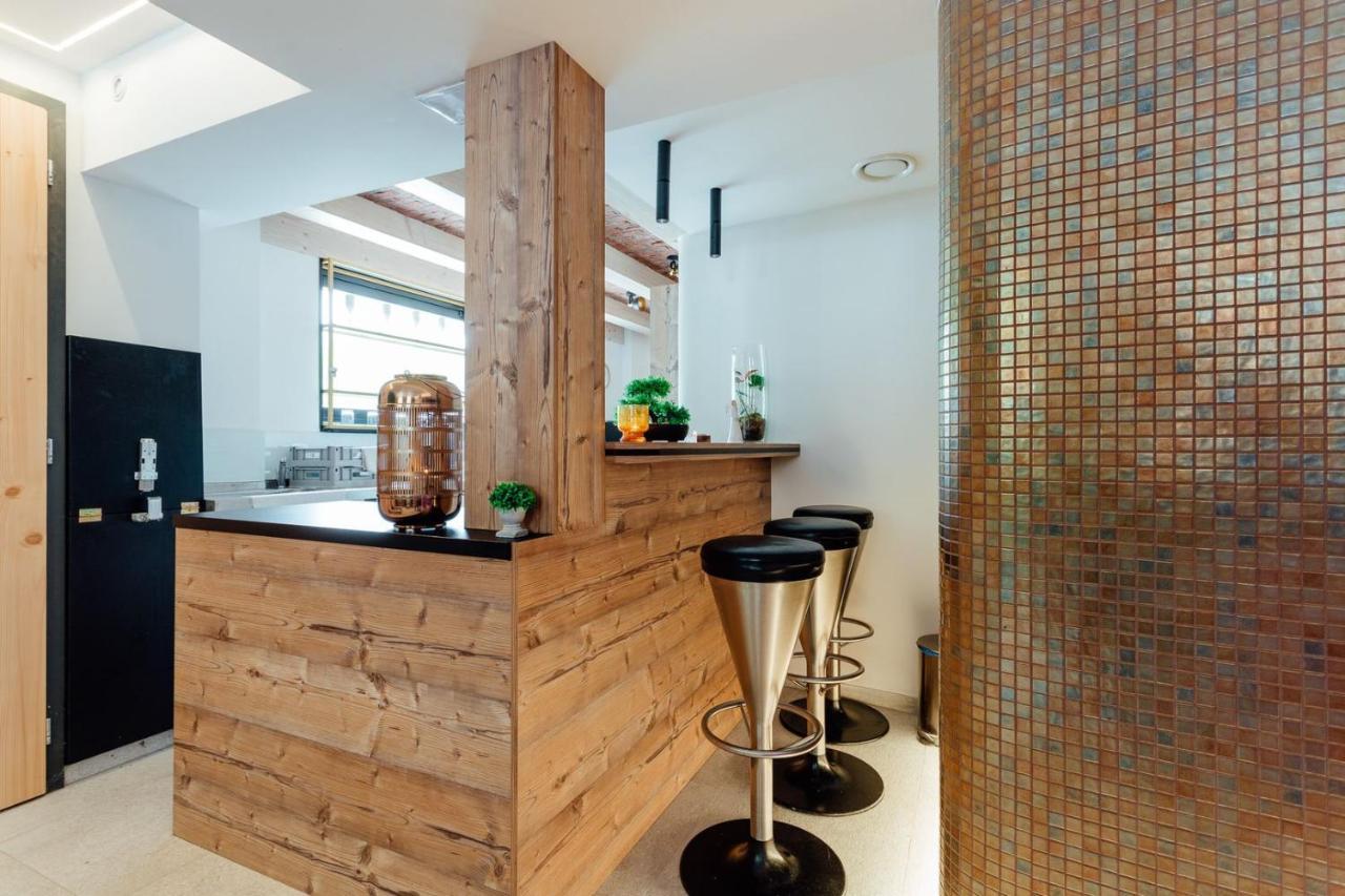 Wellness Rezort Janosikov Dvor ซาซริวา ภายนอก รูปภาพ